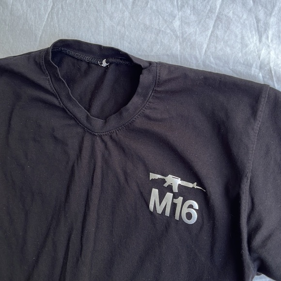 Boys black tee shirt . - Picture 2 of 7